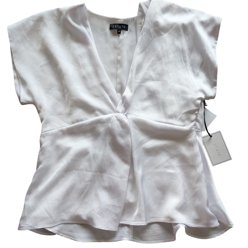 NWT 1.STATE Womens Twist Front V-Neck Blouse Ultra White Cap Sleeve Peplum Top M
